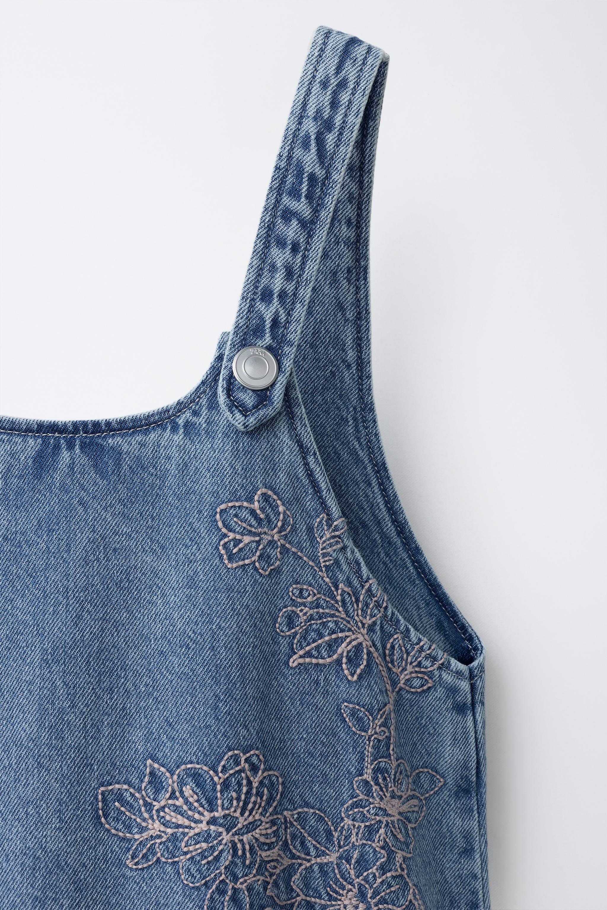 ROBE EN DENIM À FLEURS BRODÉES