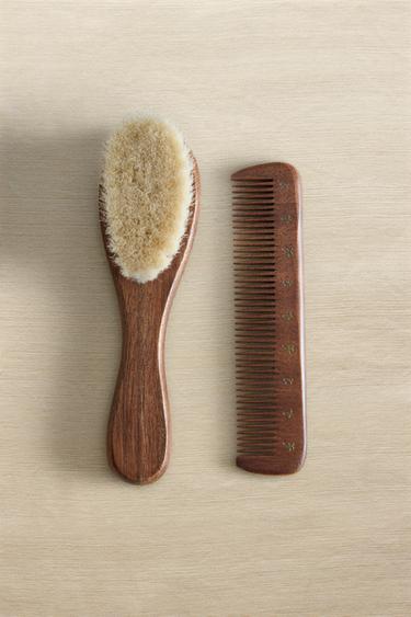 Zara KOMPLET ČETKE I ČEŠLJA ZA BEBE SA CVETNIM DEZENOM – Smeđa