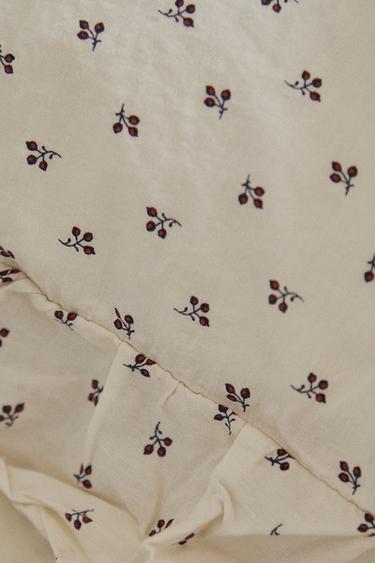 COUETTE ENFANT IMPRIMÉ FLEURS VOLANT - Écru de Zara - Image 6