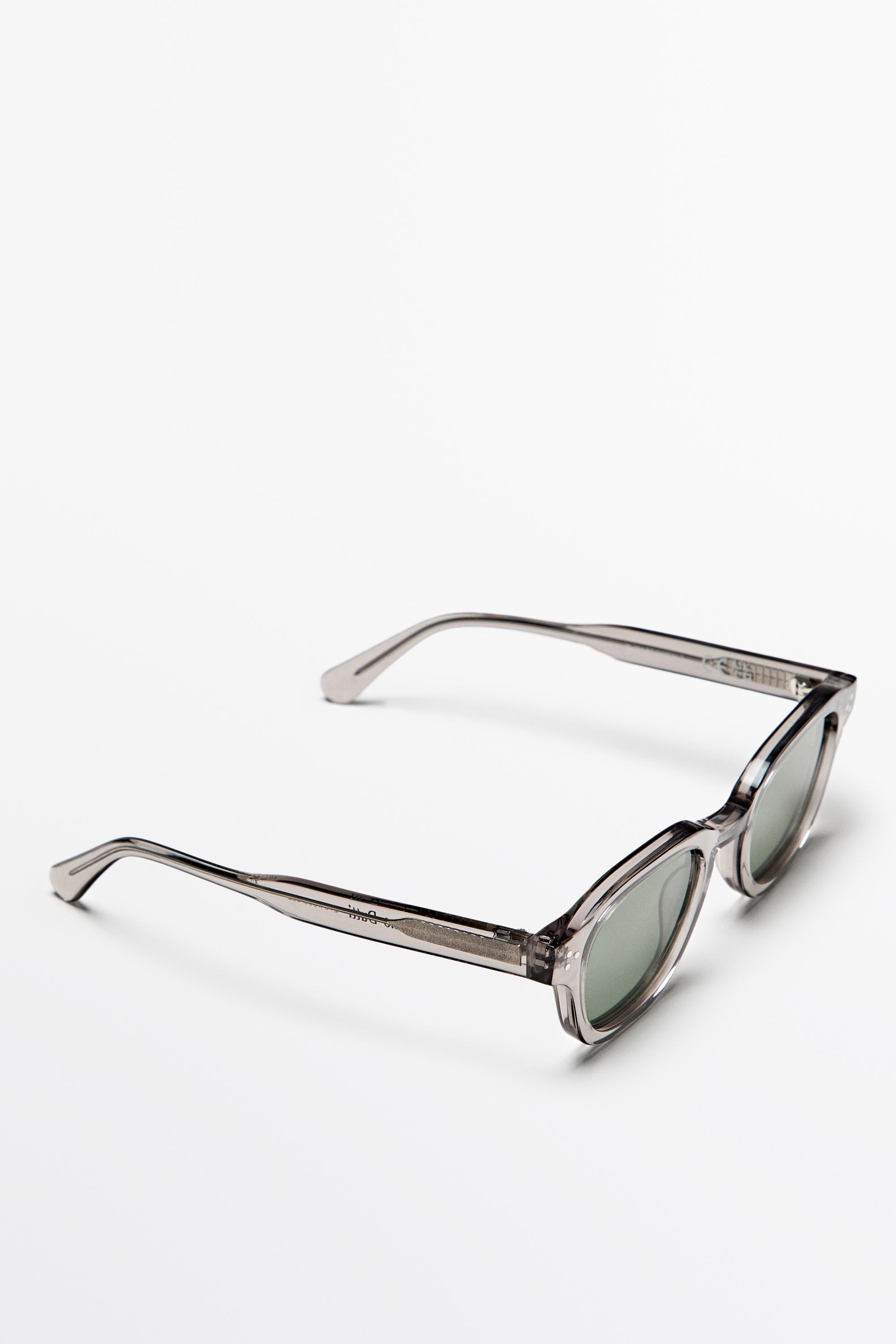 Geometric sunglasses — Gray