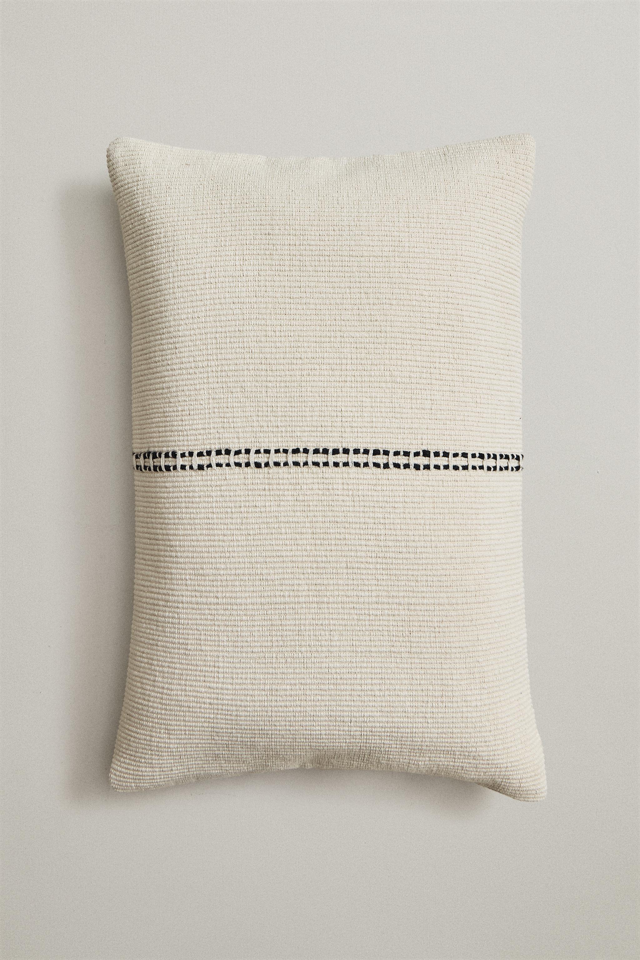 DOUBLE LINE THROW PILLOW COVER
