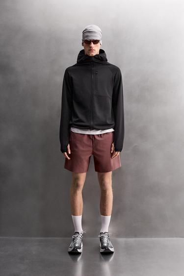 PERFORATED SHORTS - Dark pink by Zara