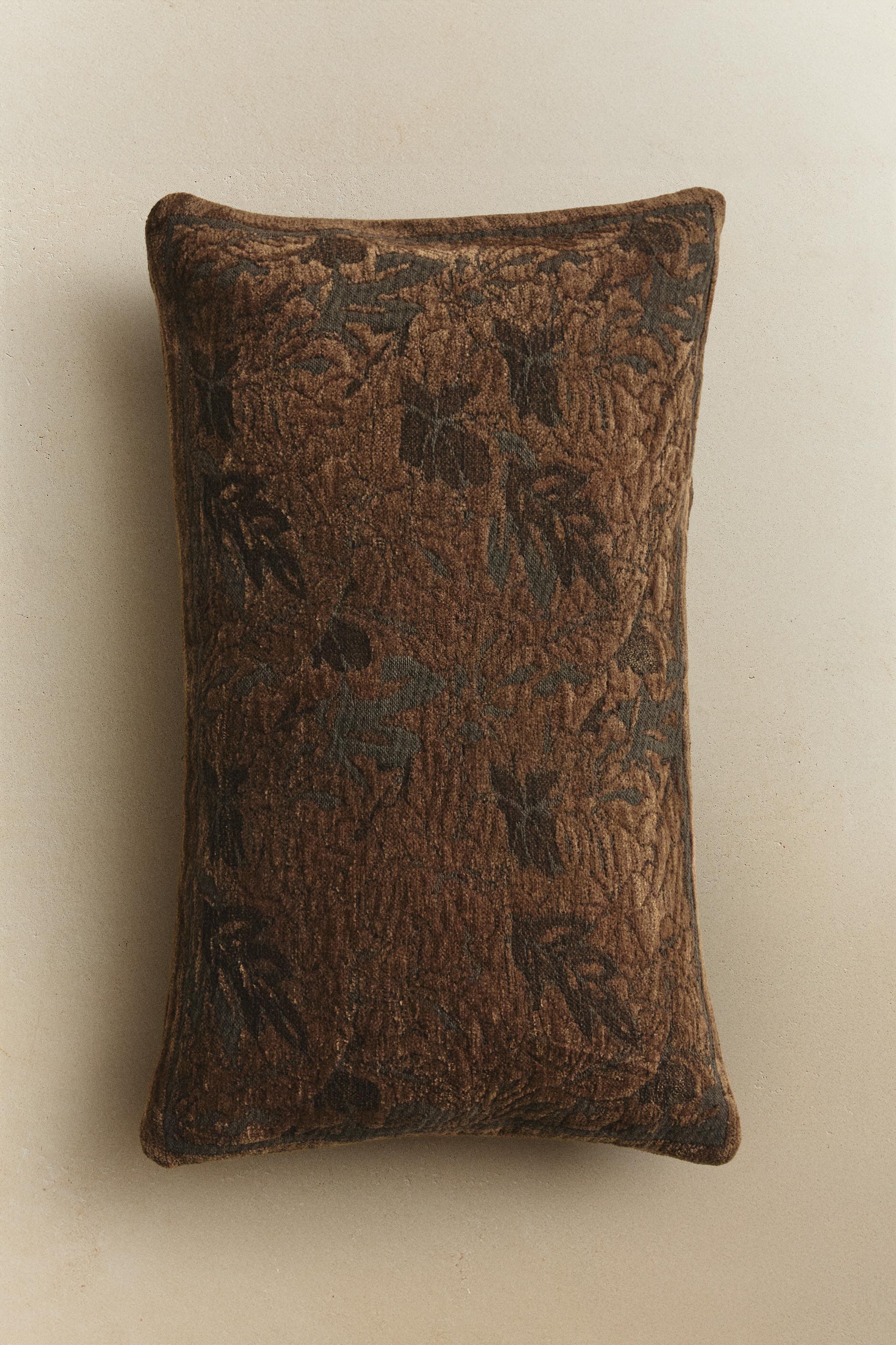 JACQUARD CHENILLE CUSHION COVER