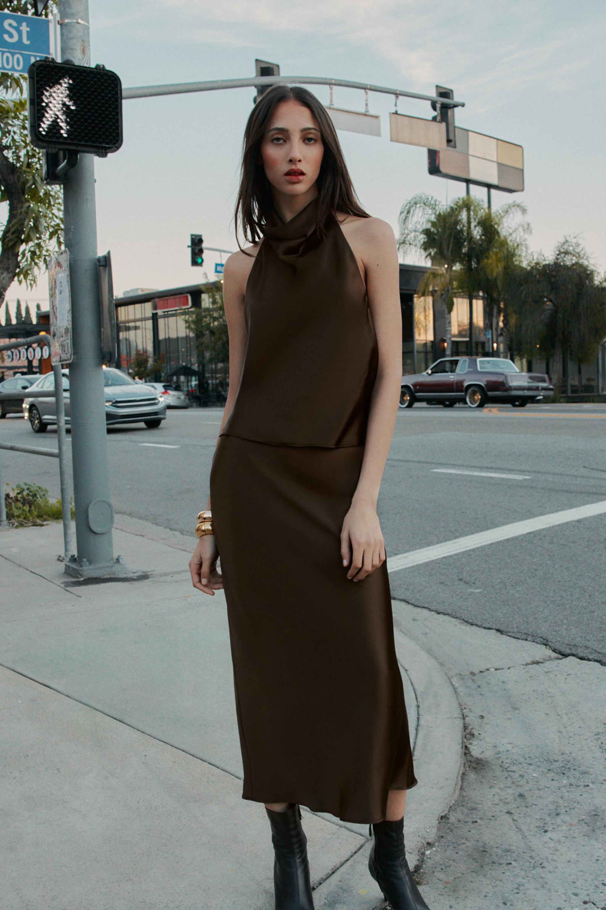 SATIN EFFECT HALTER TOP