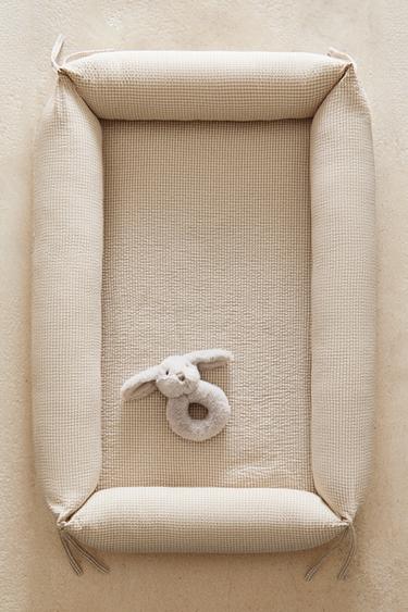 BABYMØNSTER MED KØKKENTERN - grå fra Zara