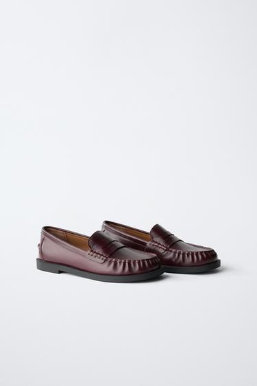 MOCASSINS EN CUIR - Bordeaux de Zara - Image 2