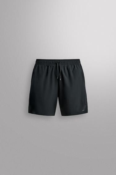 BASIC 7" TRAINING SHORTS - Black by Zara