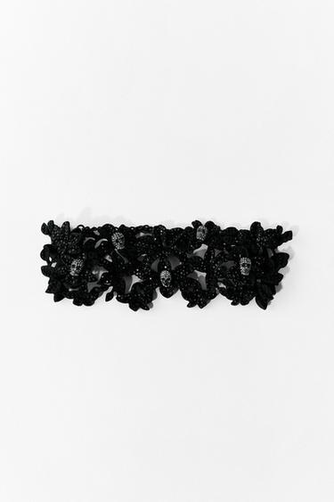 FLORAL SKULL CHOKER NECKLACE - Black by Zara