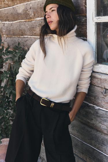 SOFT TOUCH KNIT SWEATER — Ecru 1