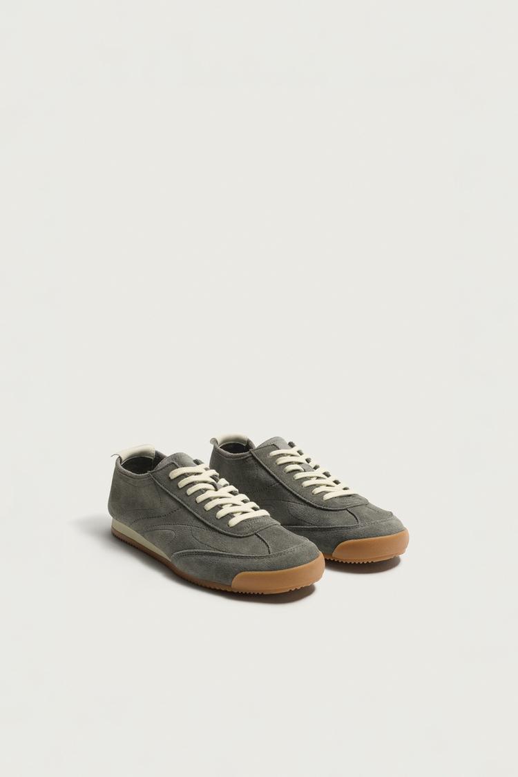 Zapatilla retro piel