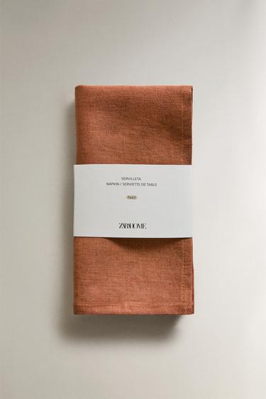 PACK OF COLOURED WASHED LINEN NAPKINS (PACK OF 2) - Brick by Zara - Image 4