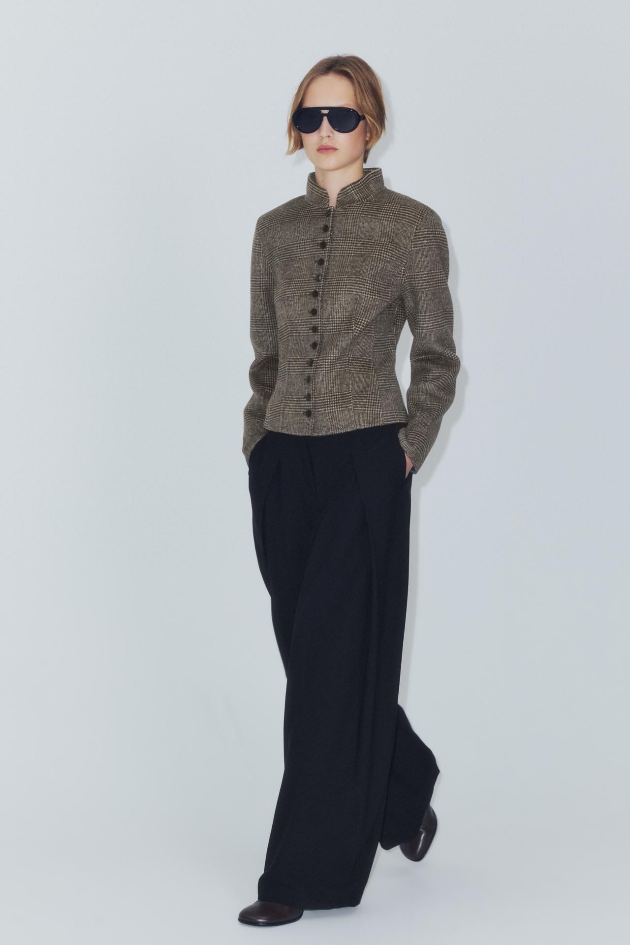 КОРОТКАЯ КУРТКА ИЗ ШЕРСТИ — ZW COLLECTION