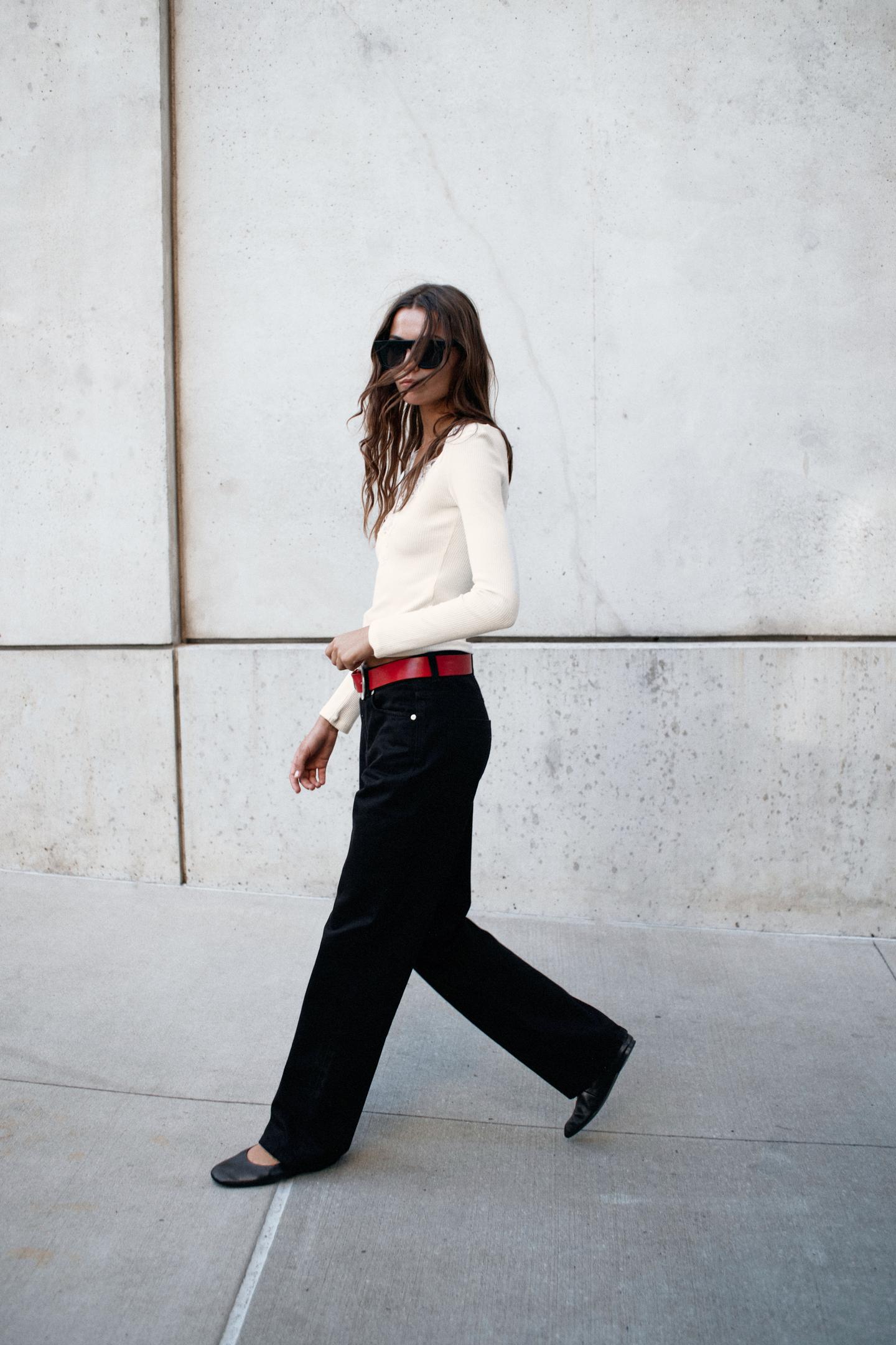 Женский топ Zara Ribbed Top with Matching Trim, цвет: Экрю — фото 5