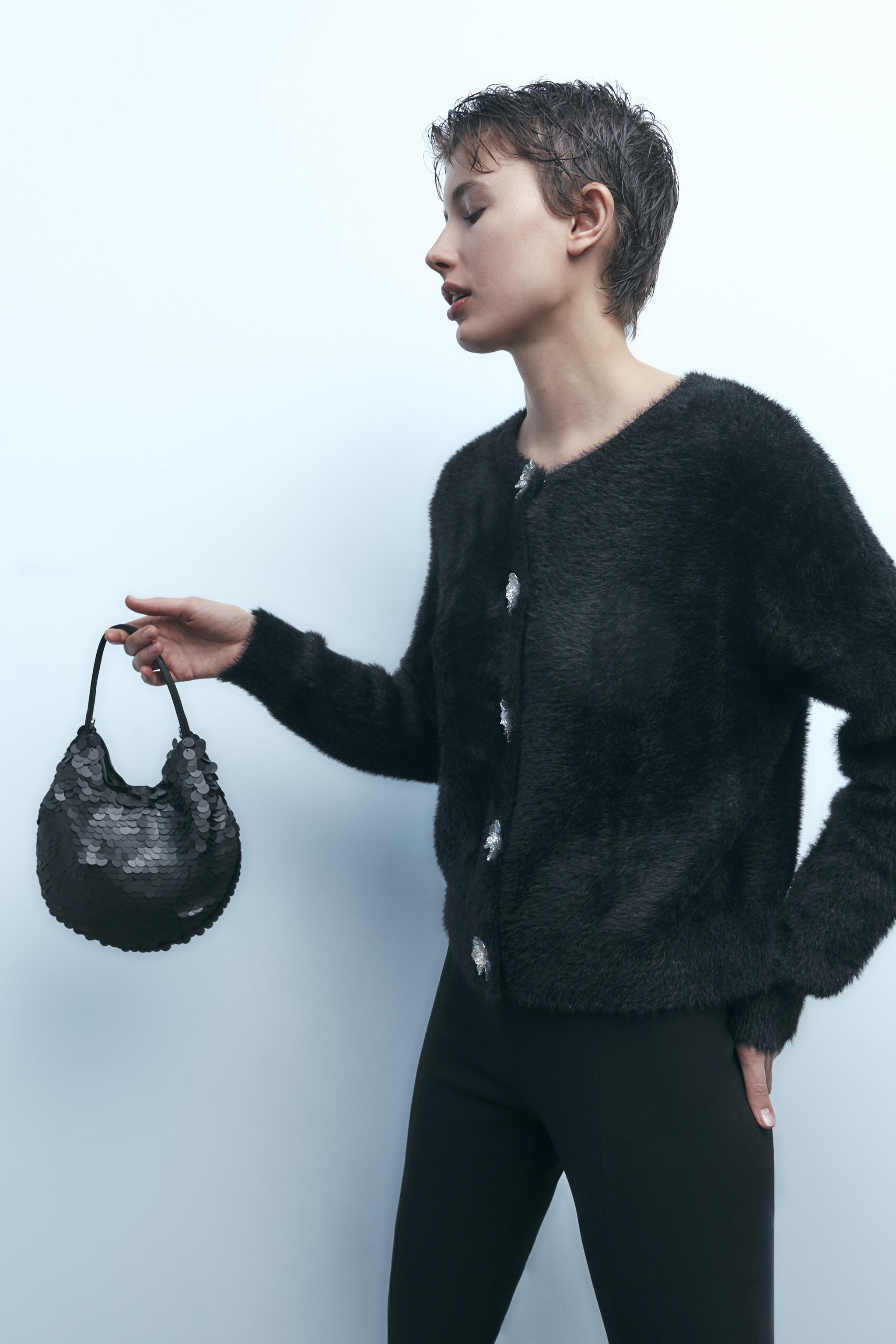 Black bucket bag zara new arrivals