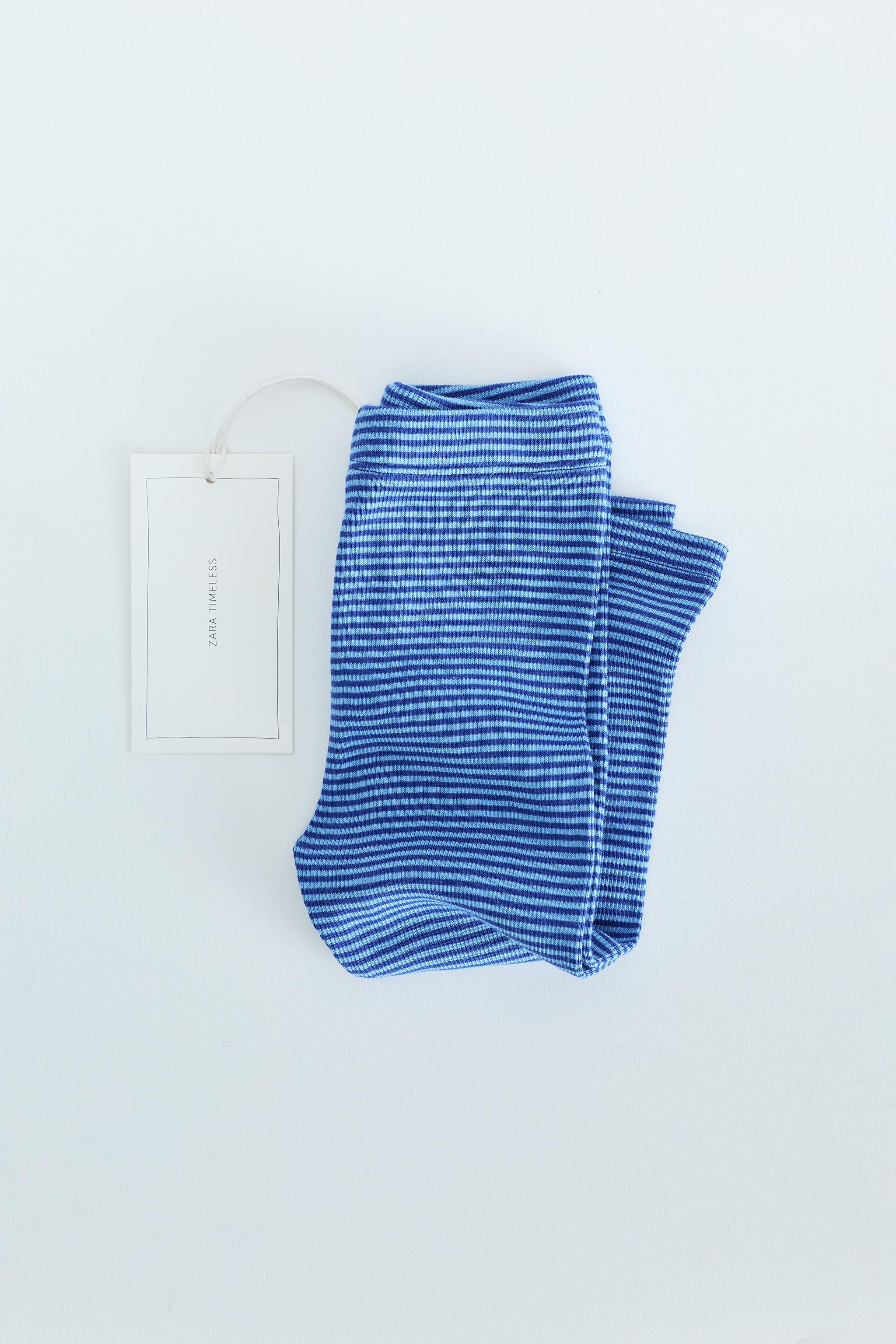 ZARA TIMELESS - LEGGING À IMPRIMÉ RAYURES
