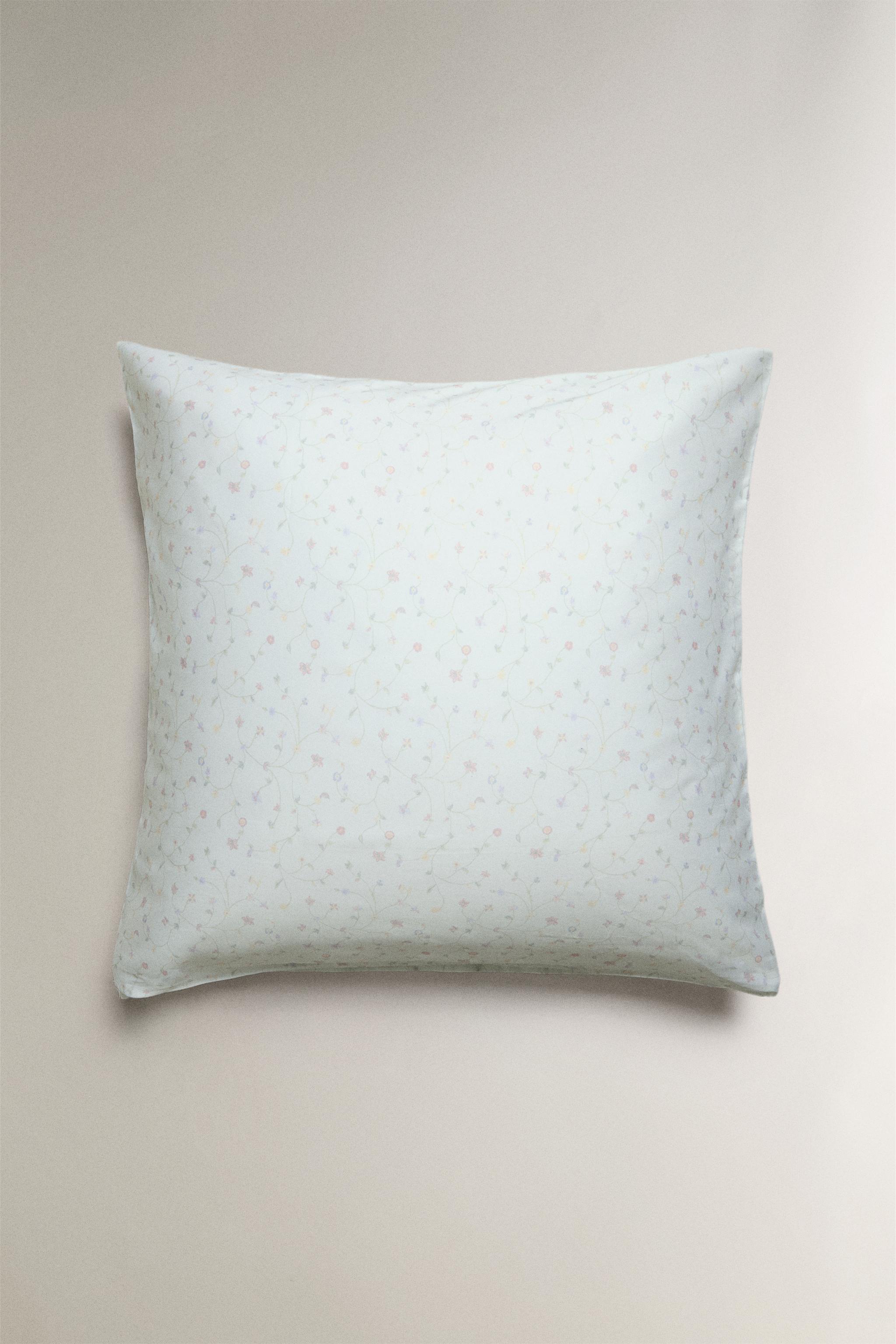 TAIE D’OREILLER SATIN MINI-FLEURS
