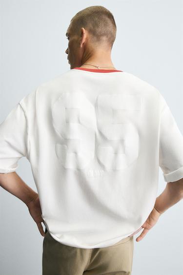 T-SHIRT COL CONTRASTÉ - Blanc de Zara - Image 4