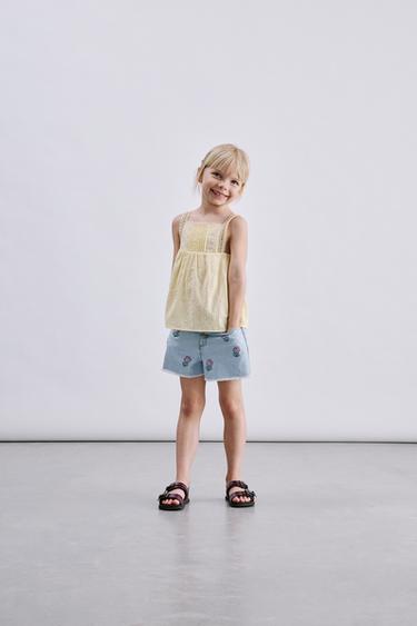MOM FIT DENIM BERMUDA SHORTS WITH EMBROIDERED FLOWERS - Blue by Zara