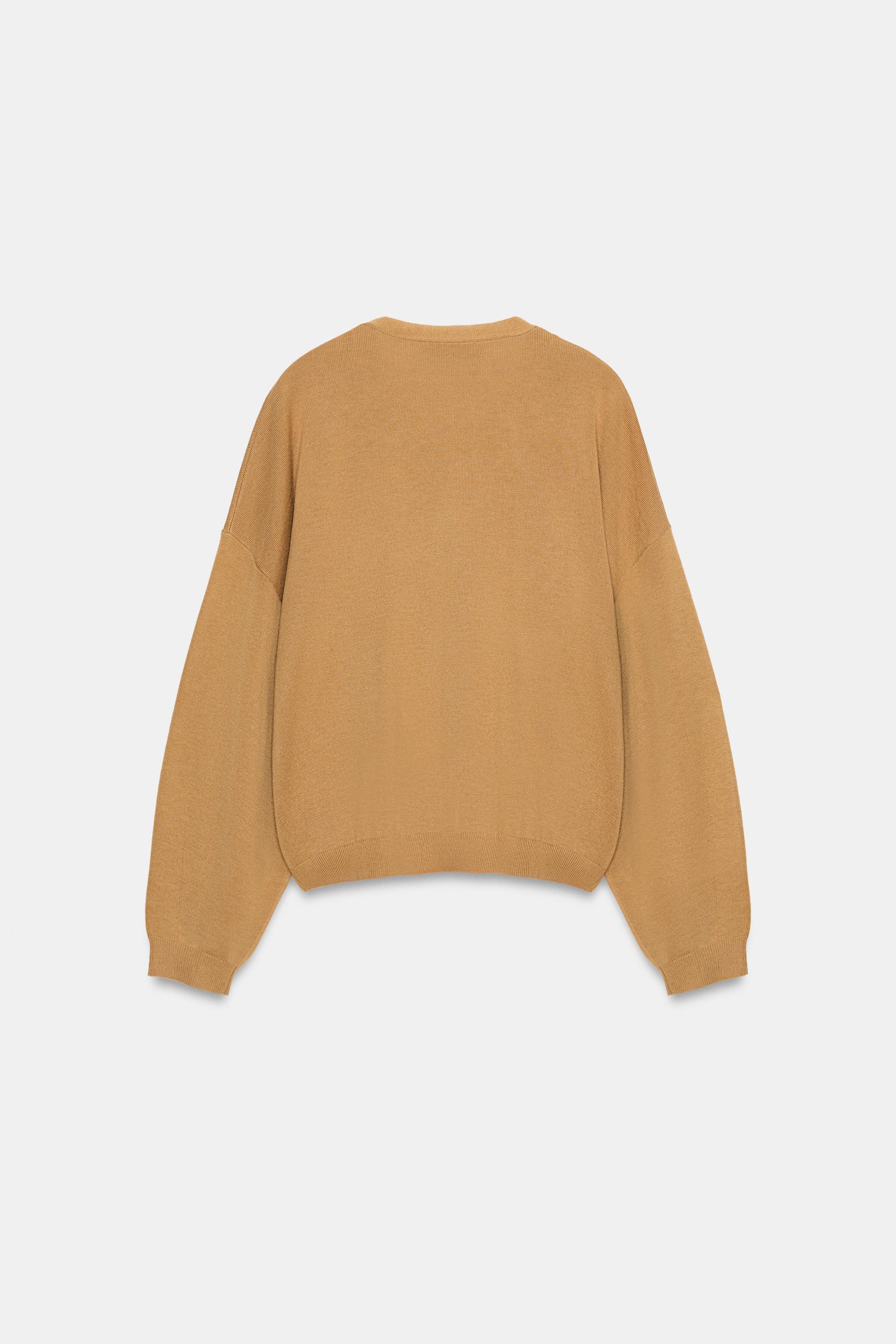 V-NECK KNIT CARDIGAN