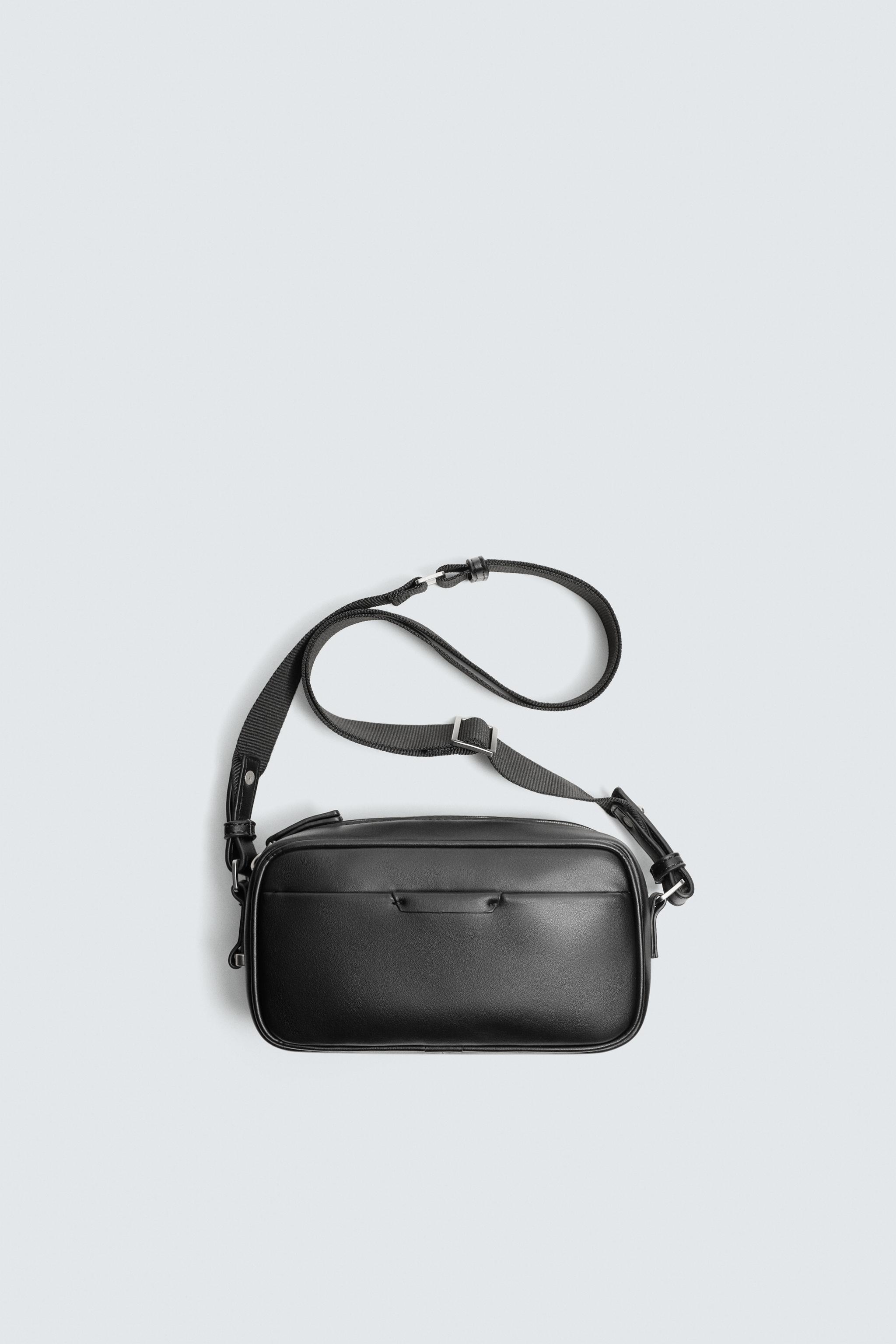SOWER ブラック クロスボディバッグ CHARLES & KEITH フロントフラップ チェーンハンドルクロス