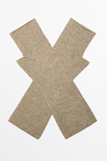 Wool and cashmere knit mittens — Light brown 2