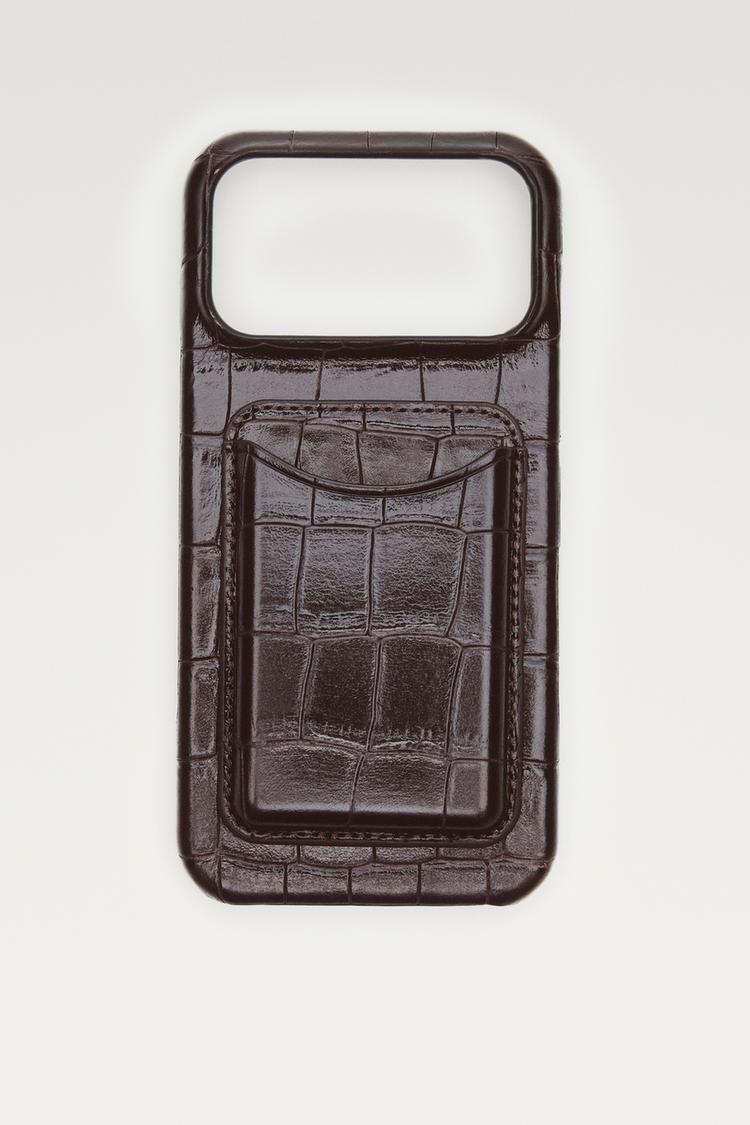 Textured Nappa leather iPhone 17 Pro Max case — Brown