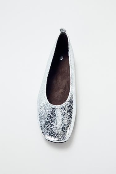 BAILARINA EFECTO METALIZADO - Plata de Zara