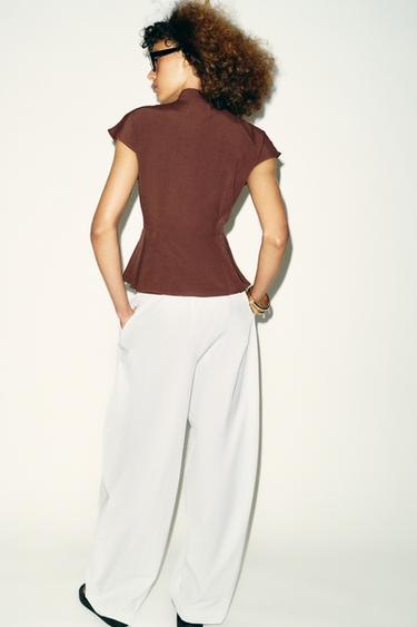 TOP PÉPLUM À PINCES - Marron clair de Zara - Image 5