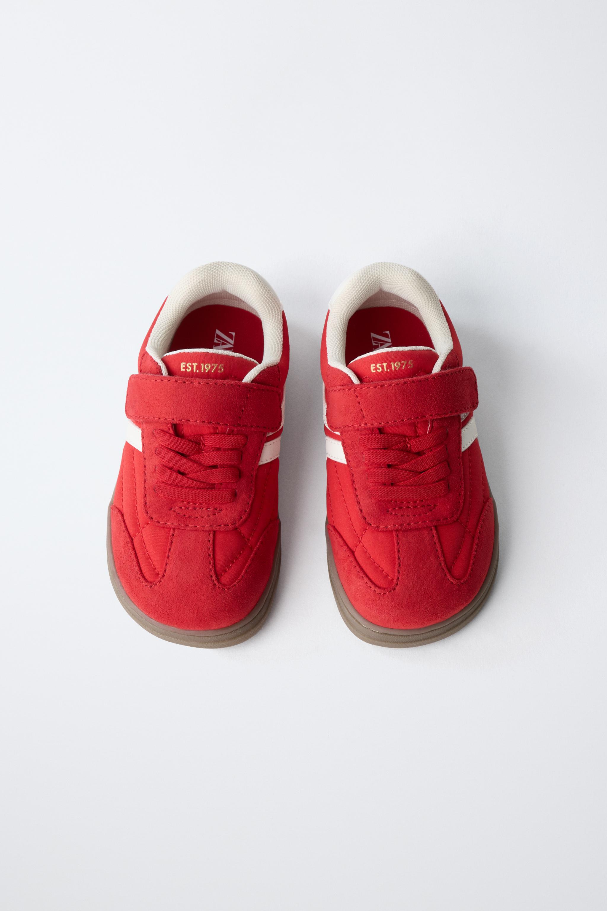 BAREFOOT SNEAKERS