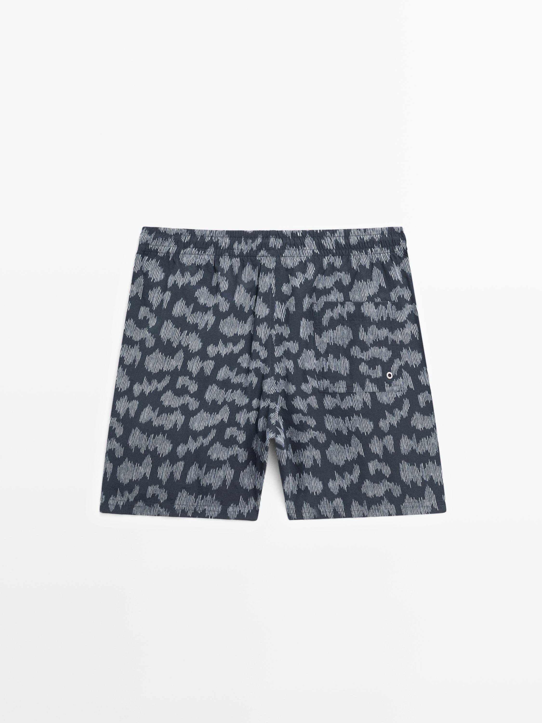 Printed swimming trunks