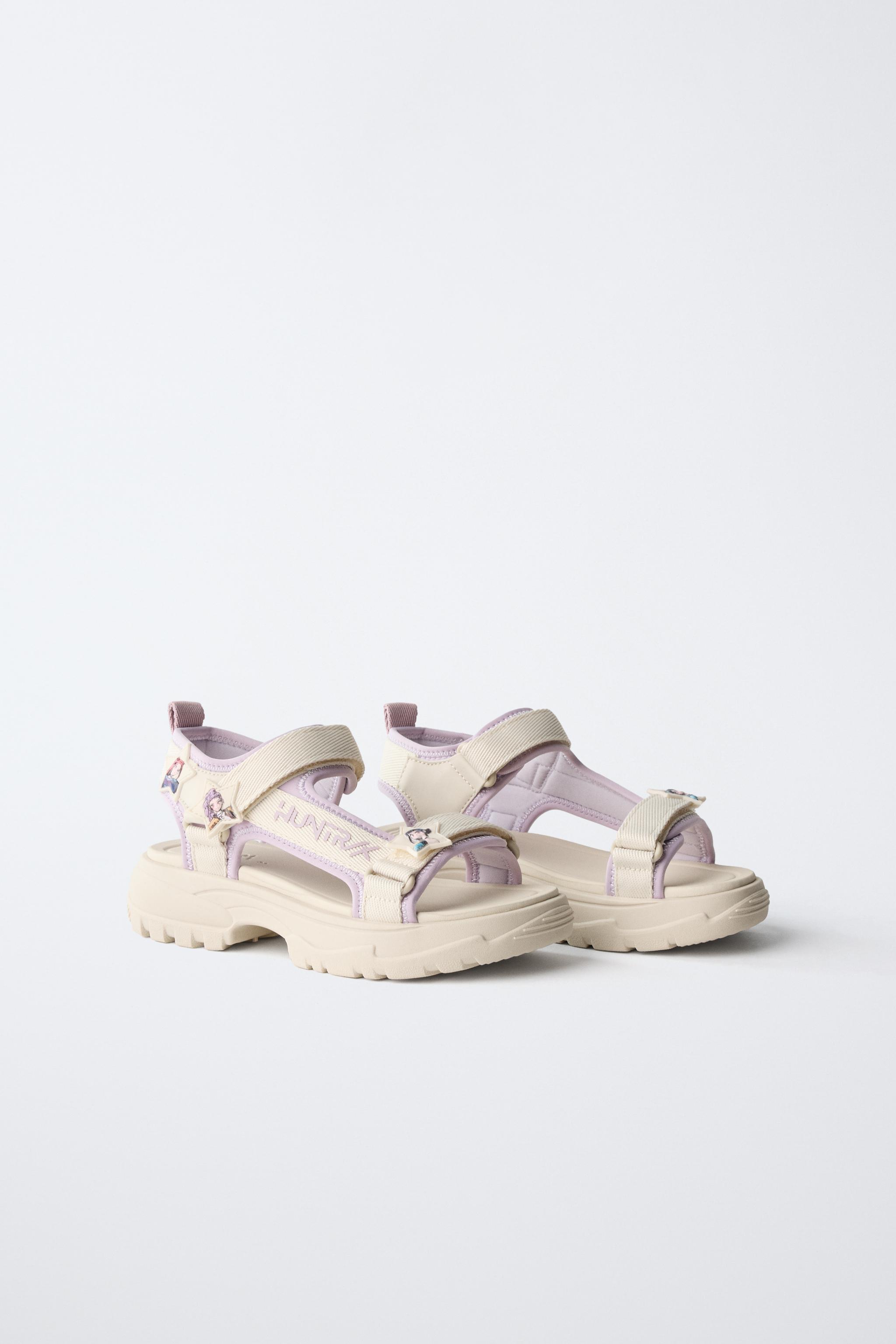 Детские сандалии Zara HUNTRIX KPOP DEMON HUNTERS™ NETFLIX© TECHNICAL SANDALS — фото 2