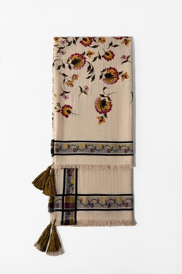 FLORAL PRINT SCARF WITH WOOL - Ecru by Zara