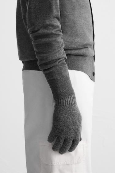 WOOL AND CASHMERE KNITTED GLOVES - Grey by Zara - Image 0