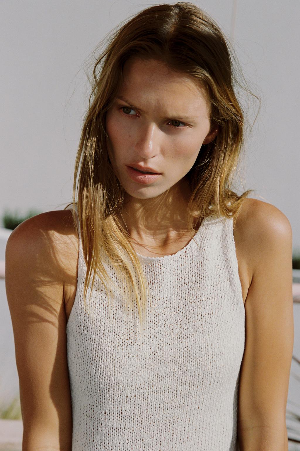 CHUNKY KNIT TOP