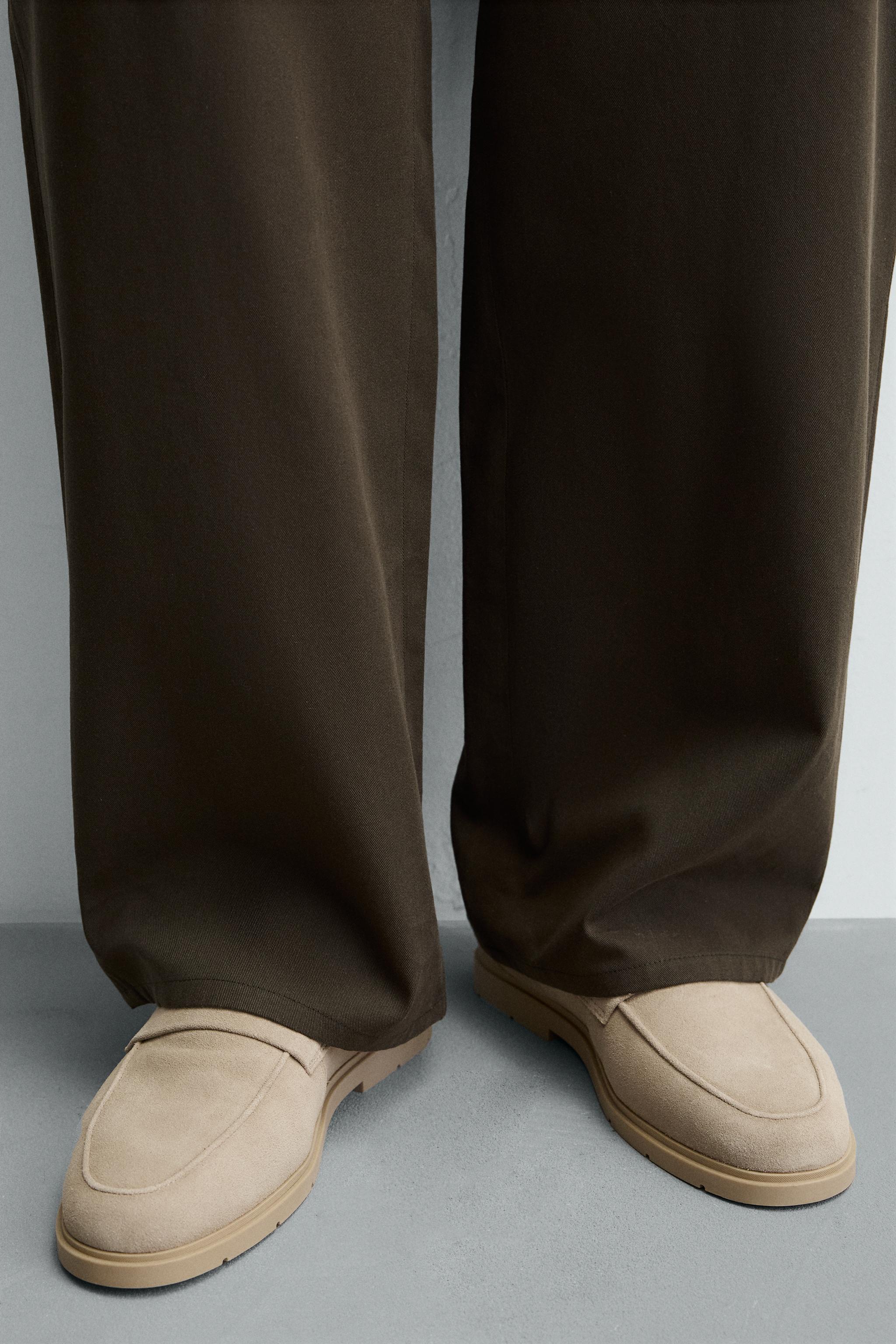 CASUAL LEATHER LOAFERS