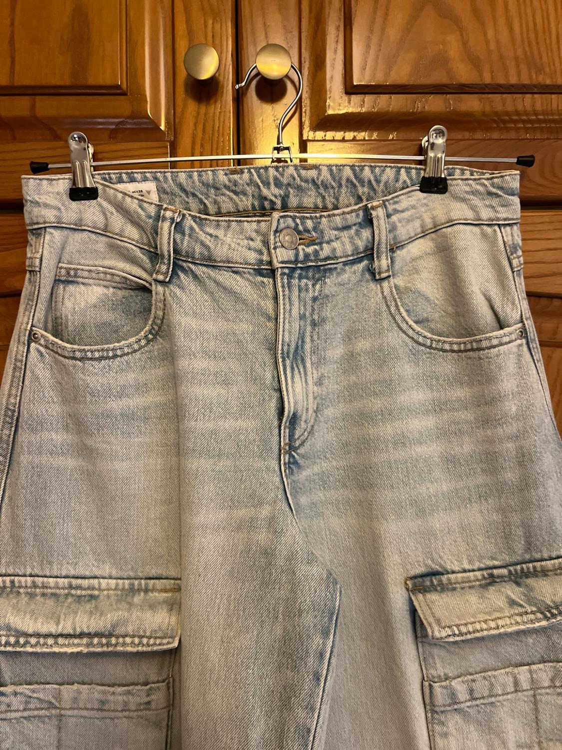 MID-RISE TRF CARGO JEANS - Image 2