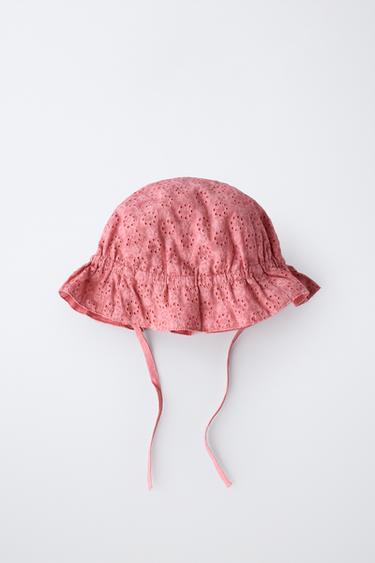 BONNET BRODERIE SUISSE - Fuchsia de Zara - Image 3