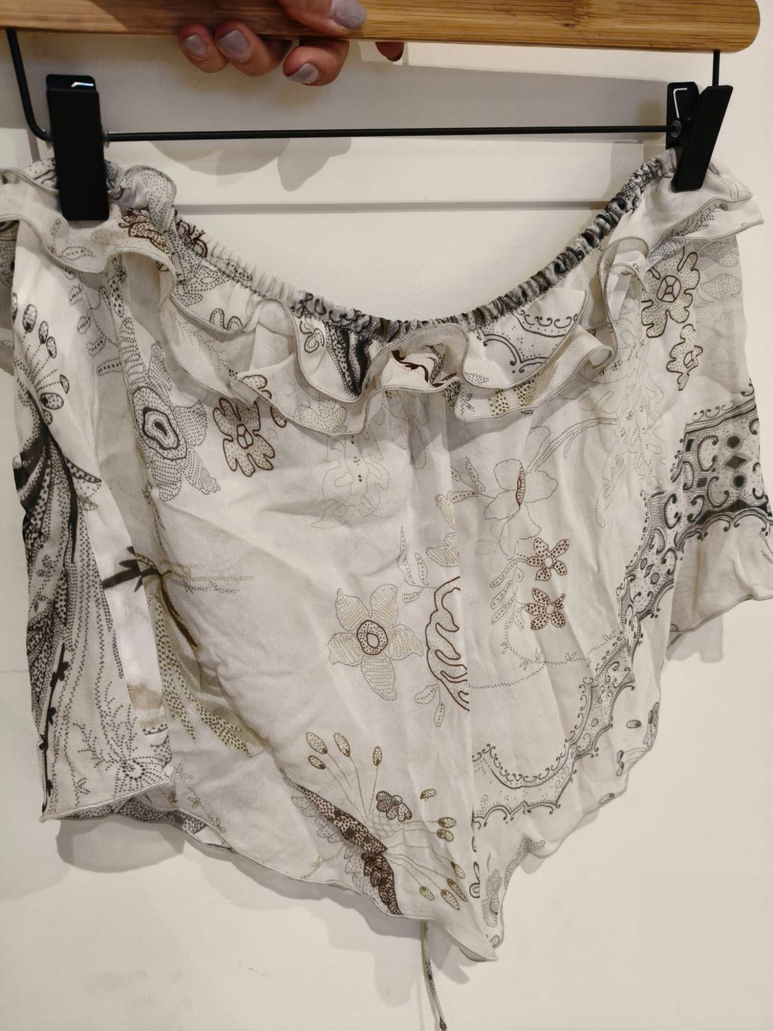 RUFFLED PRINTED SHORTS - Image 4