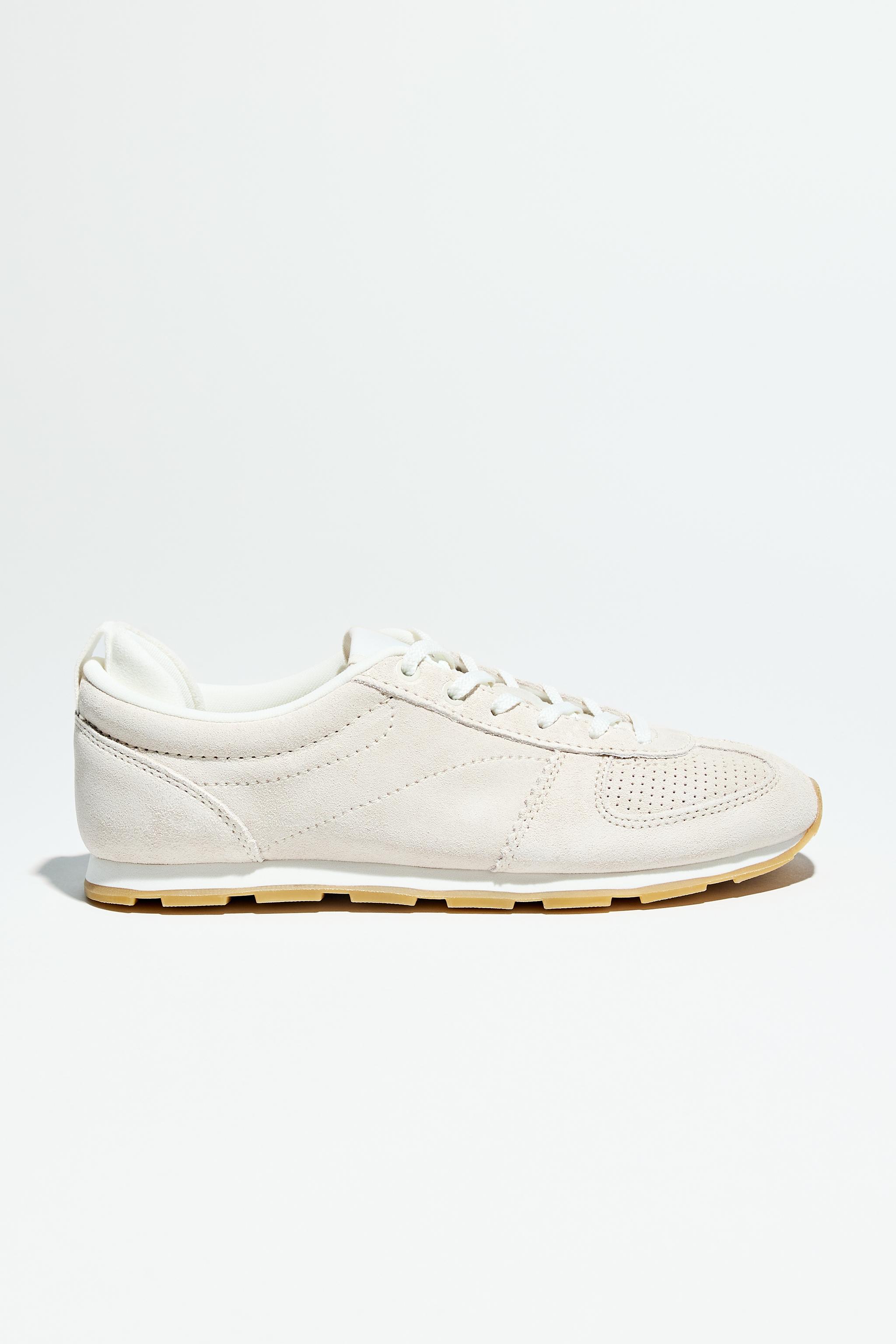 【ZARA】コントラストスニーカー 5410/510/800 CONTRAST SNEAKERS - Black | ZARA Canada