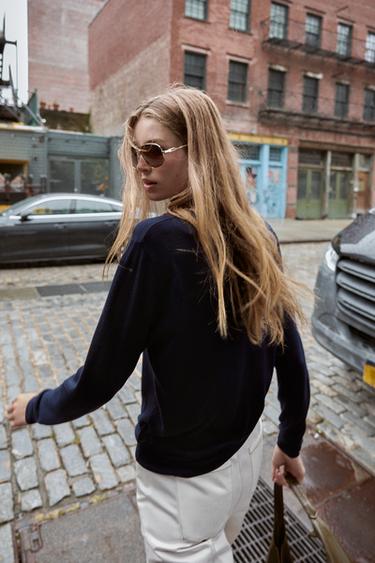 PULL AVEC LAINE BASIQUE - Bleu marine de Zara - Image 2