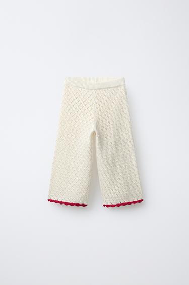 KNIT CULOTTES WITH CROCHET FLOWER - Ecru by Zara