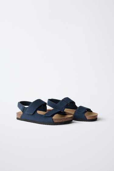 SANDALES À BOUCLES - Bleu marine de Zara - Image 1