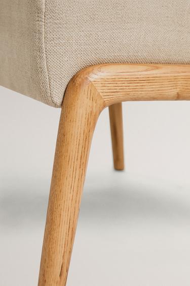 TABOURET REPOSE-PIEDS BOIS FRÊNE LIN - Beige clair de Zara - Image 2