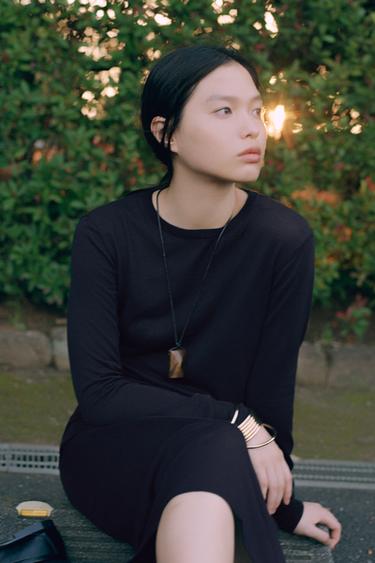 플레인 니트 매듭 스웨터 - Zara 네이비