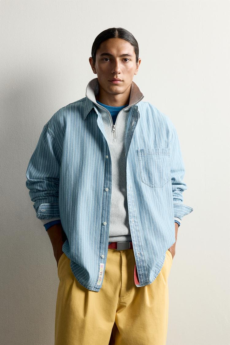 FRUIT OF THE LOOM™ STRIPED DENIM SHIRT