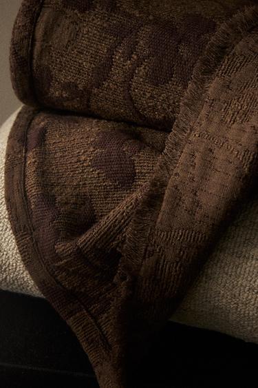 FLORAL JACQUARD THROW - Brown by Zara - Image 6