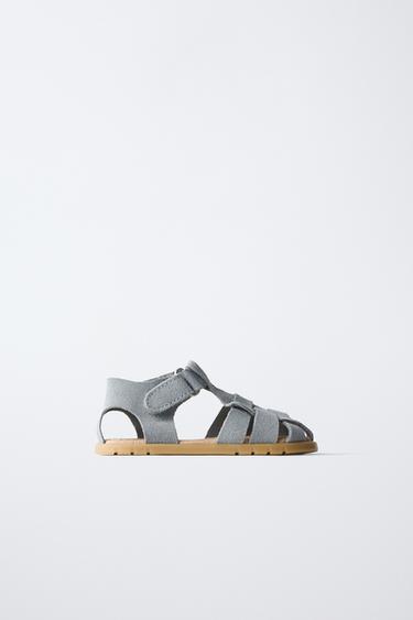 LARRUZKO BAREFOOT ERREKA-OINETAKOAK - Berdea, Zara-rena