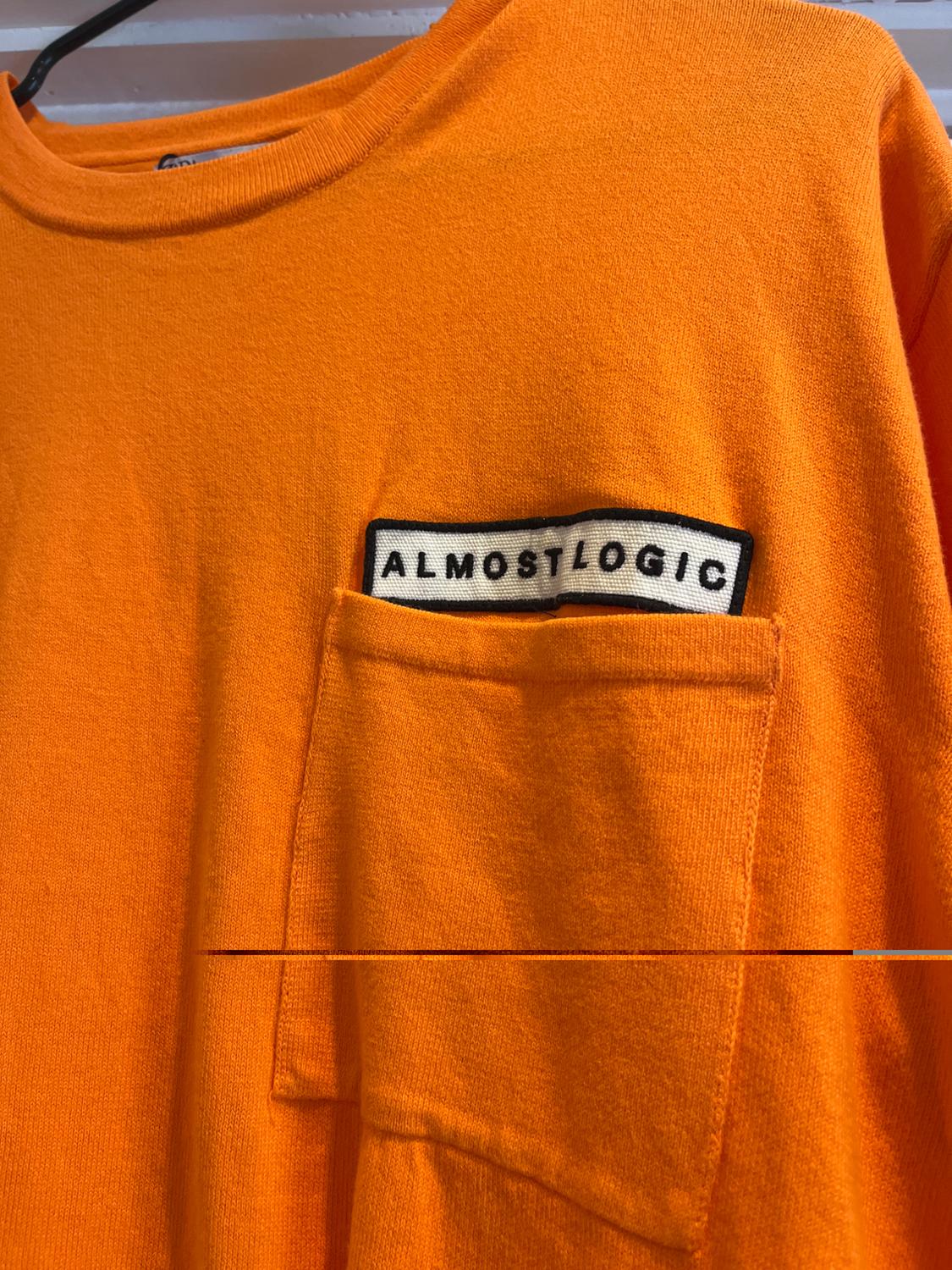 OVERSIZED TSHIRT. - Image 3