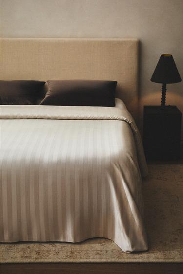 STRIPED SATEEN DUVET COVER (500 THREAD COUNT) - Light grey by Zara