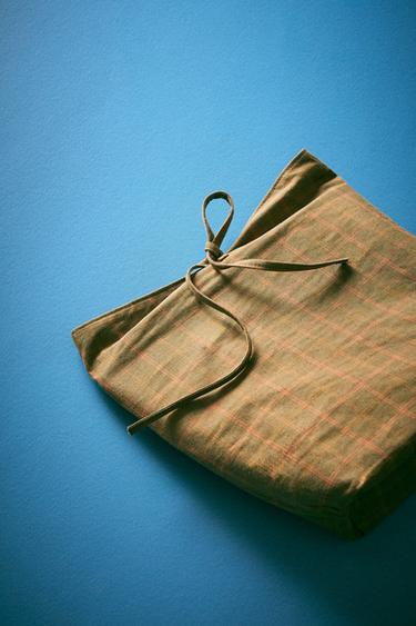 CHECK LINEN AND COTTON PICNIC BAG - Green by Zara - Image 7